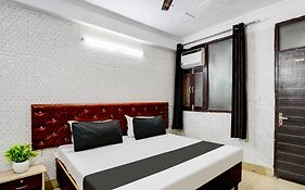 Hotel O The Maruti Hotel